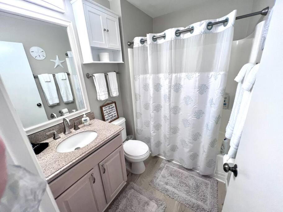Villa New Pics! Harbour Town 3Br/3Ba - Pool Access - Book Now à Île de Hilton-Head Extérieur photo
