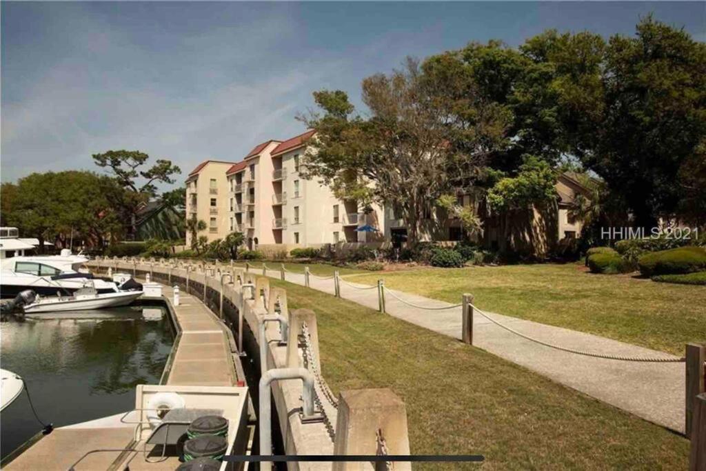Villa New Pics! Harbour Town 3Br/3Ba - Pool Access - Book Now à Île de Hilton-Head Extérieur photo